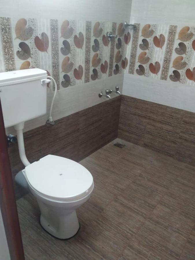 Vintage Inn Homestay Cherai Beach ภายนอก รูปภาพ